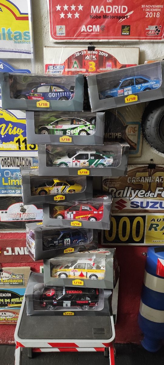 COCHES COLECCIÓN NUEVOS SIN SACAR DE LA CAJA