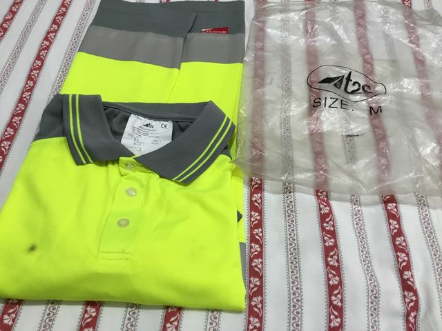 Ropa de trabajo.2x1.Polos de manga corta.Nuevos.