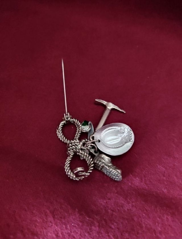 Antiguo broche bávaro