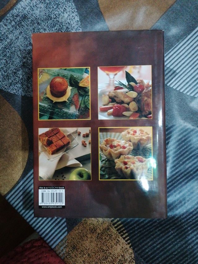 La Enciclopedia Esencial de la cocina