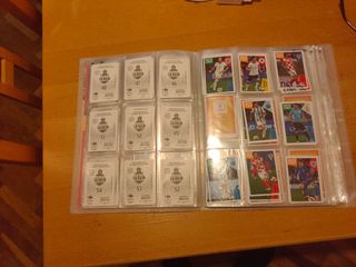 Los ídolos de la roja cracks mundiales cromos 
