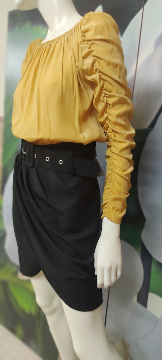 conjunto falda y blusa