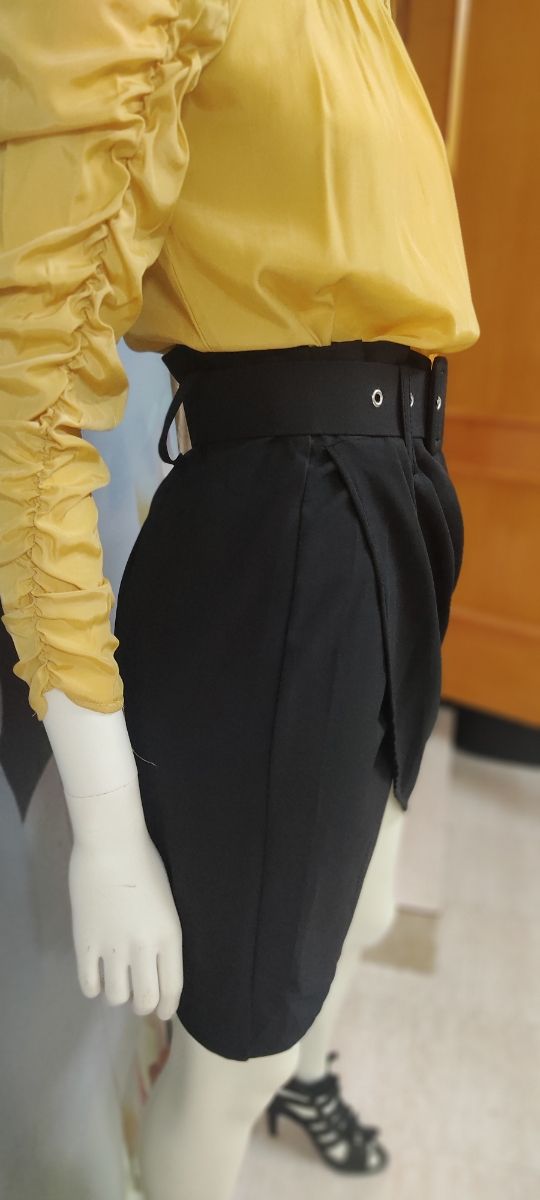 conjunto falda y blusa