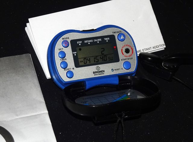 Contapassi Brondi multifunzione con clip