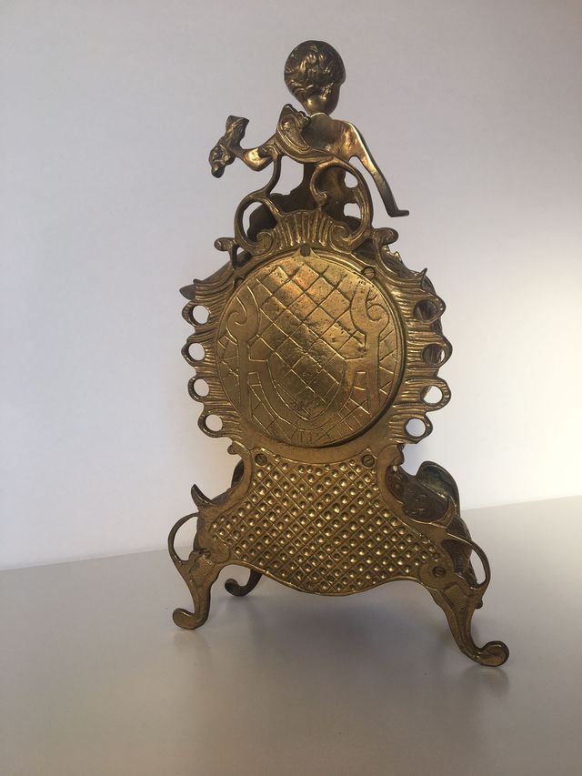 Reloj de bronce de sobremesa
