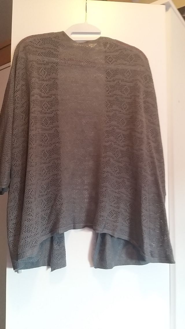 Chaqueta Gris, oversize con Manga francesa