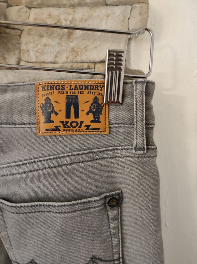 Jeans nuovo grigio