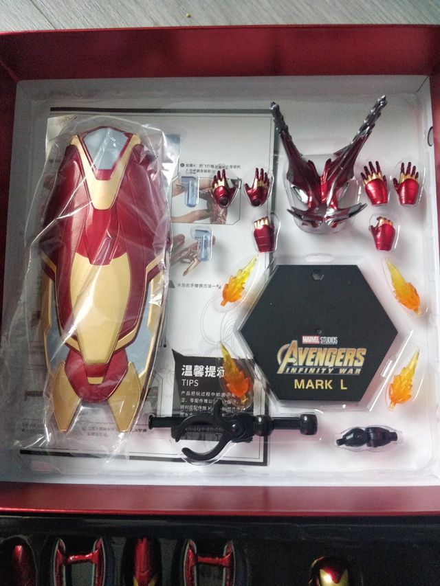 Iron Man Avengers Infinity War escala 1/10 ZToys