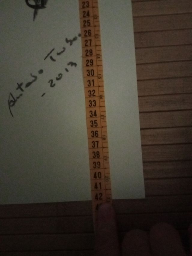 disegno volto di donna su cartoncino