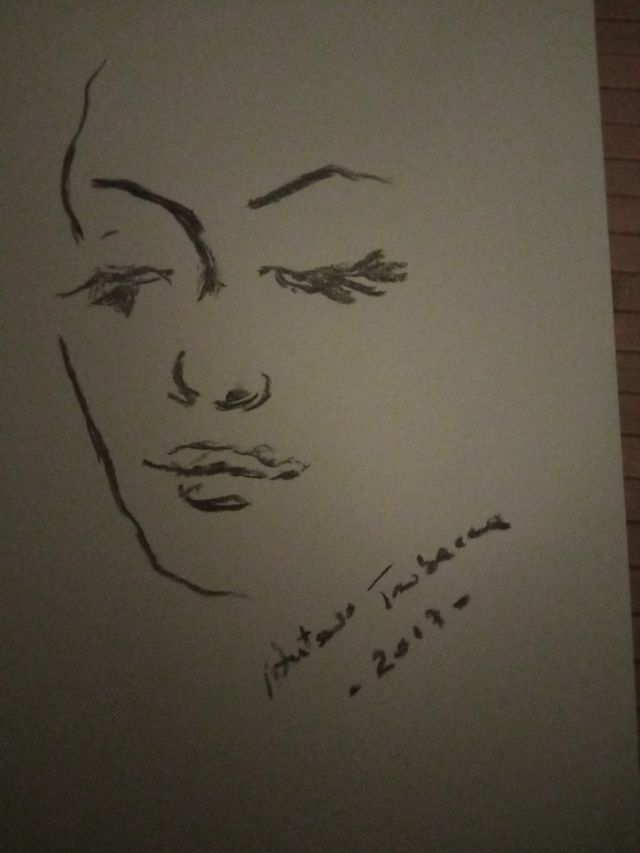 disegno volto di donna