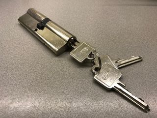 Bombin/cerradura de seguridad BKS