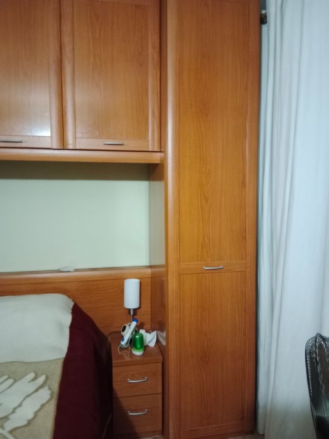 Dormitorio matrimonio puente.