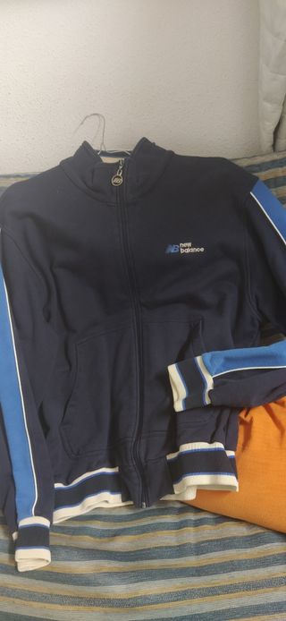 chaqueta New Balance 