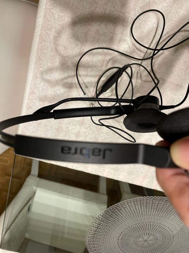 Auriculares jabra con microfono con funda