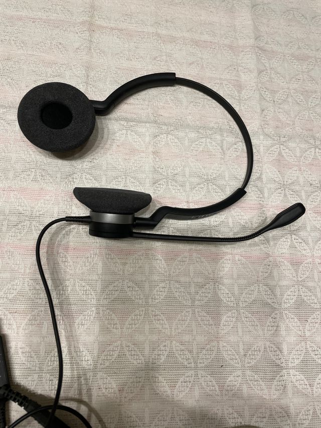 Auriculares jabra con microfono con funda