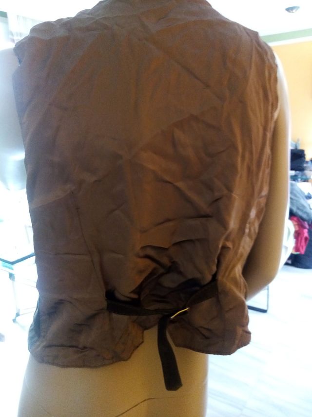 Chaleco de piel Bellido