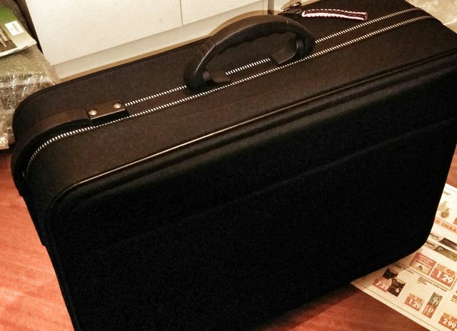 VALIGIA SEMIRIGIDA GRANDE CON ROTELLE