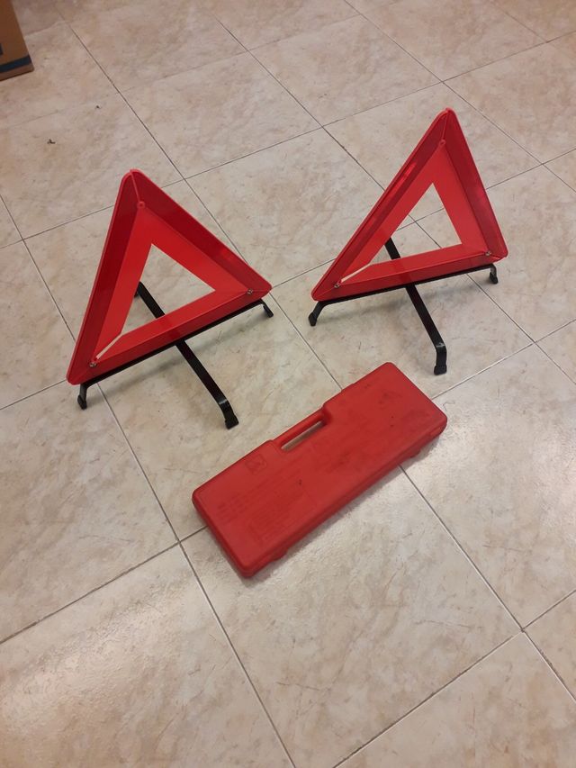 Triangulos de carretera