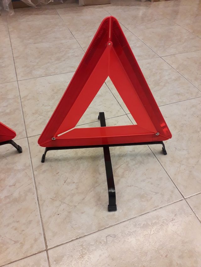 Triangulos de carretera