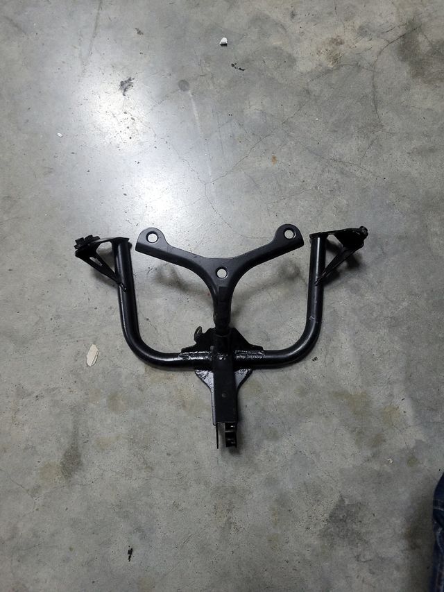 araña soporte faro kawasaki er6f