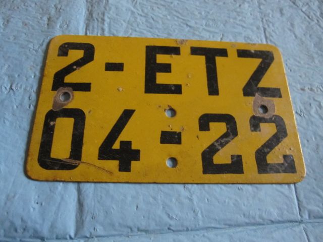 VECCHIA TARGA PER BICICLETTA ESTREMOZ