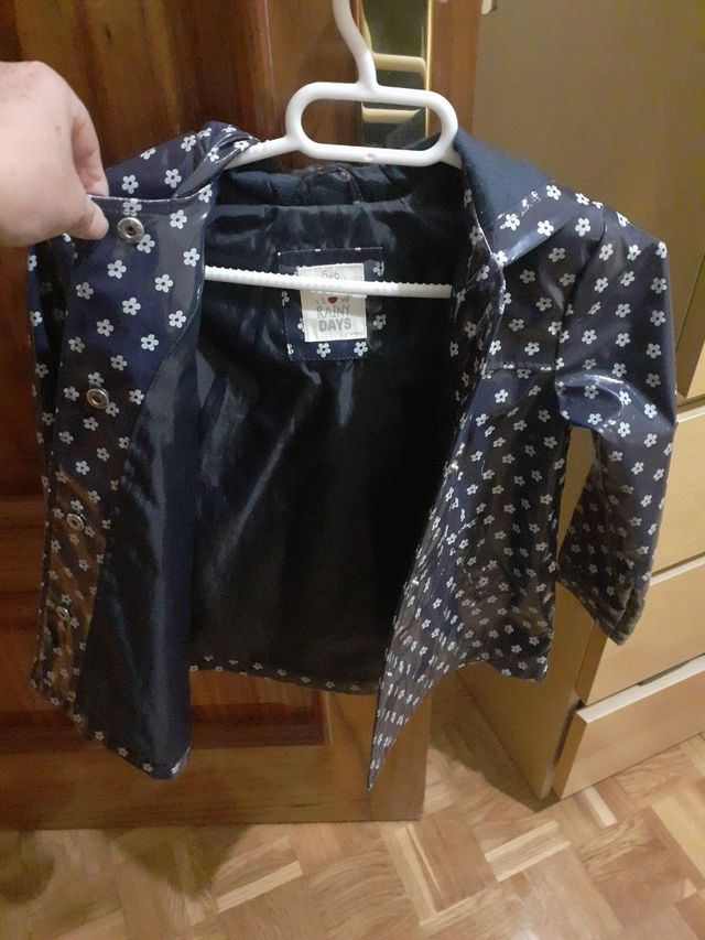 chubasquero niña  5/6 años