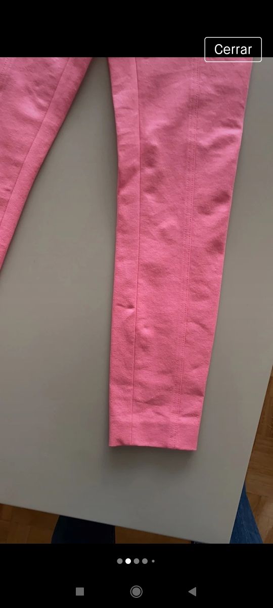 Pantalón Uterque talla XS.