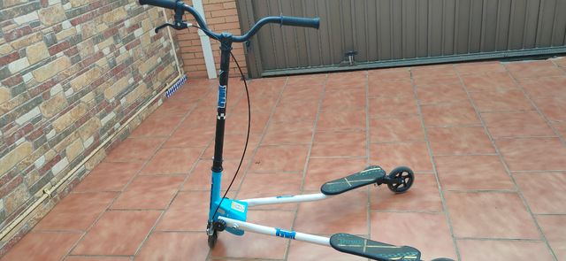 gran patinete de 3 ruedas