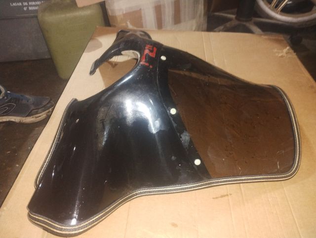 Cúpula y soporte nzi para Vespa faro redondo