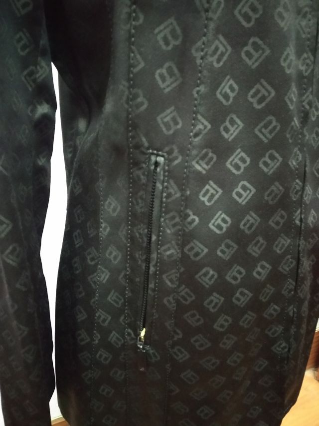 Traje Pantalón Negro con Letras Laura Biagiotti