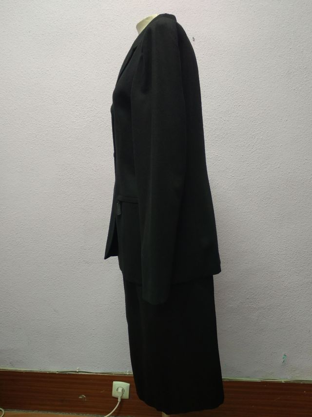 Traje Falda Negro Pierre Cardin