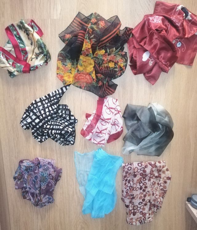 Pack 18 pañuelos mujer.