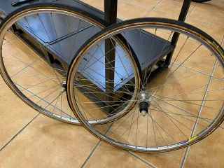 Ruedas de carretera Mavic clásicas de eje de 9
