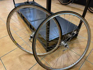 Ruedas de carretera Mavic clásicas de eje de 9