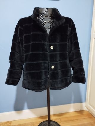 Chaquetón piel sintética 