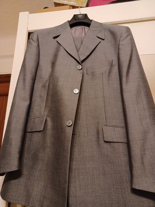 traje de hombre