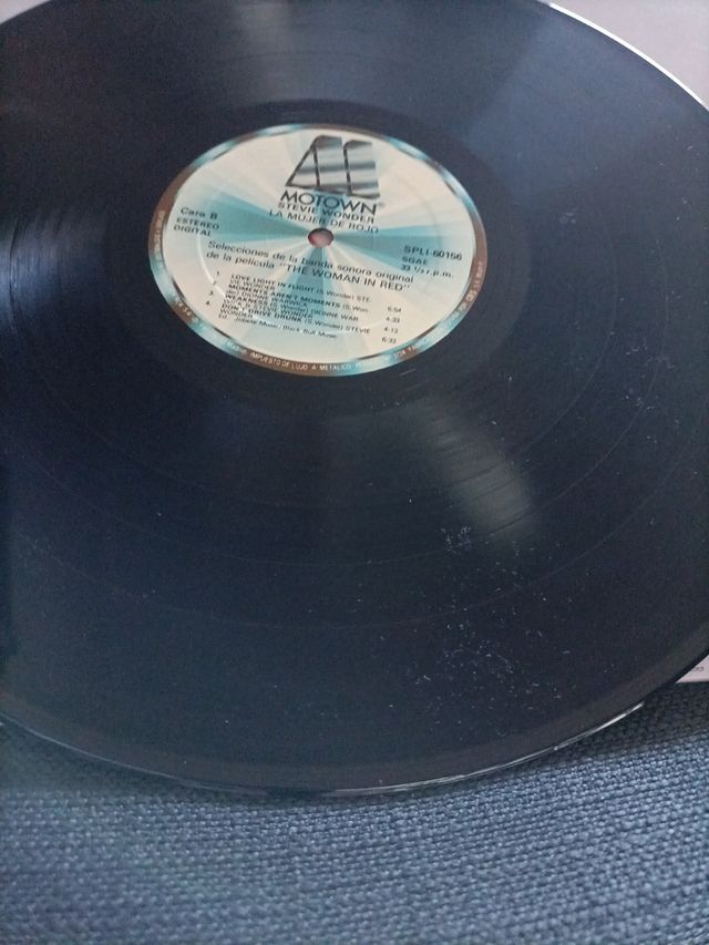 disco vinilo la Mujer de Rojo