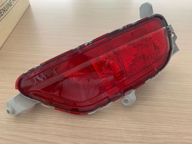 Antinieblas Mazda derecho