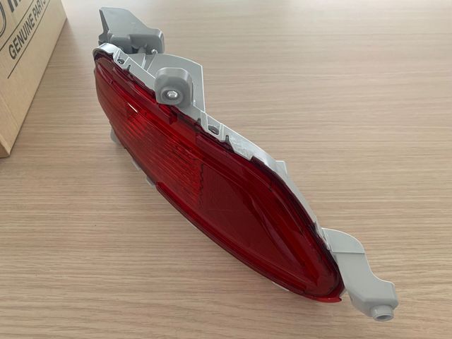 Antinieblas Mazda derecho