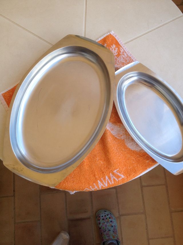 Lote 2 fuentes de acero inoxidable