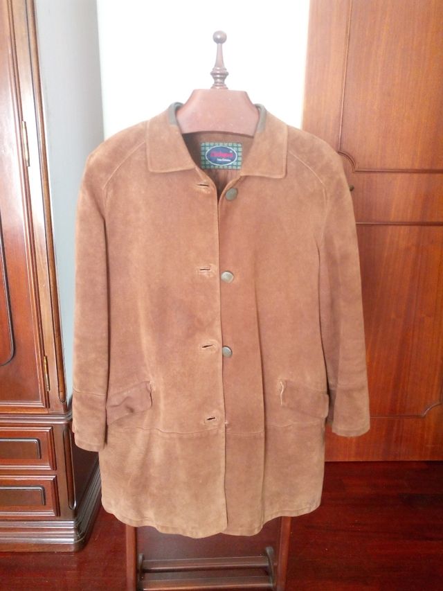 Casaco de senhora em pele