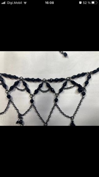 Gargantilla pedrería negra