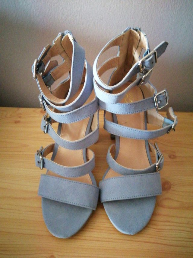 tacones New York Company