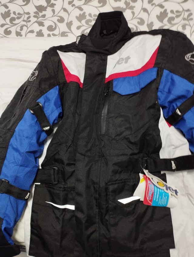 Chaqueta Impermeable con armadura Aero Cool Merica