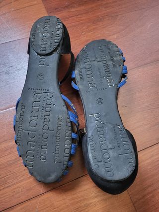 sandalias       Prima Donna
