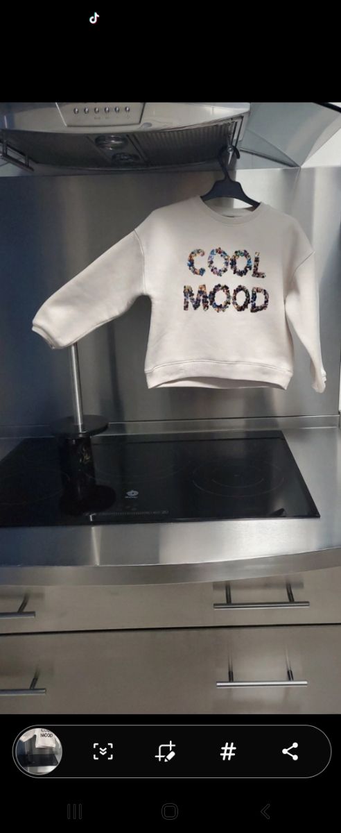 sudadera de zara niña 6-7 años