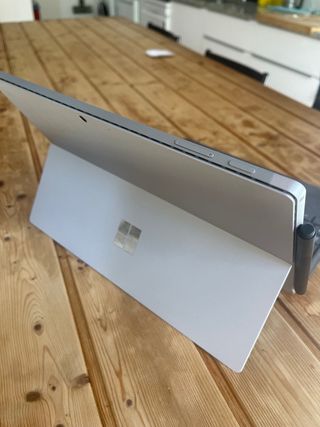 Microsoft Surface Pro 7, i7, 16 GB, 512 GB