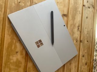 Microsoft Surface Pro 7, i7, 16 GB, 512 GB