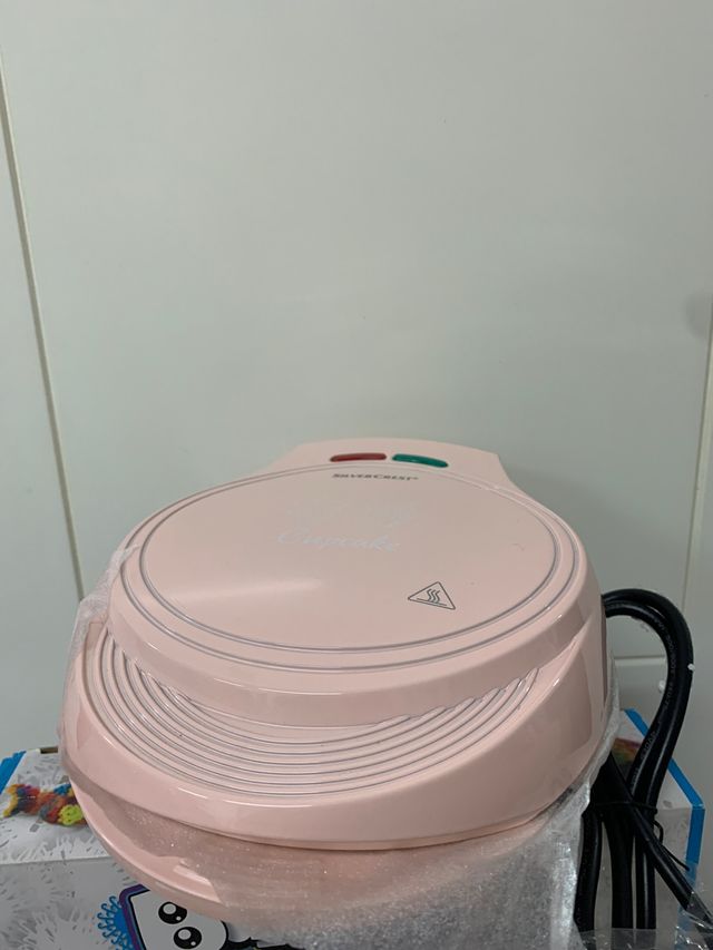 Máquina de magdalenas nueva