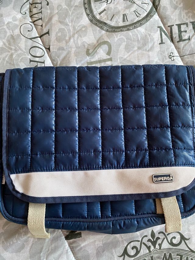 Zaino a tracolla Superga.